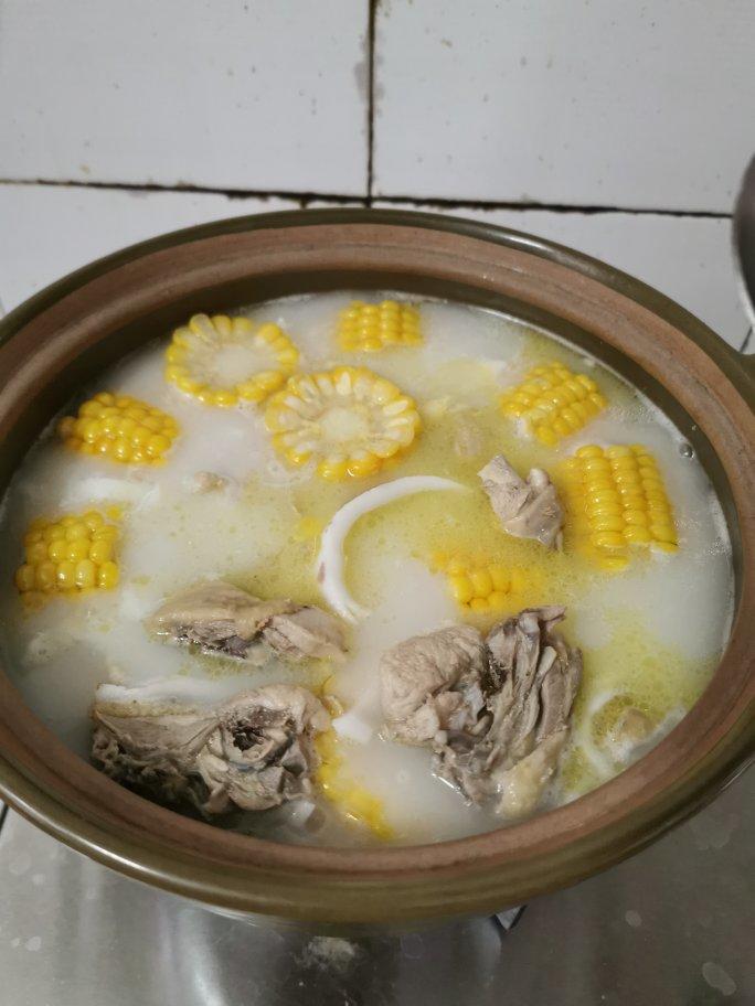 原味椰汁炖鸡汤