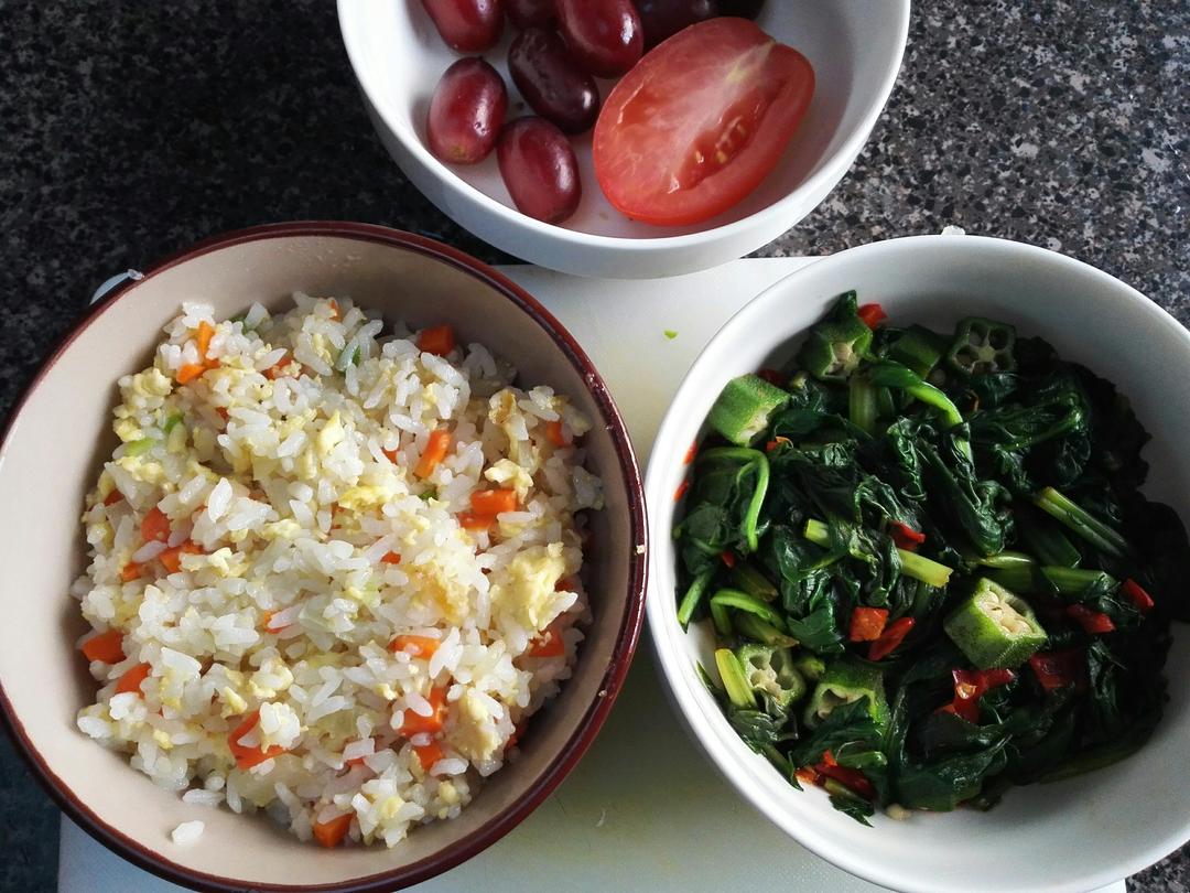 凉拌菠菜 Spinach Salad