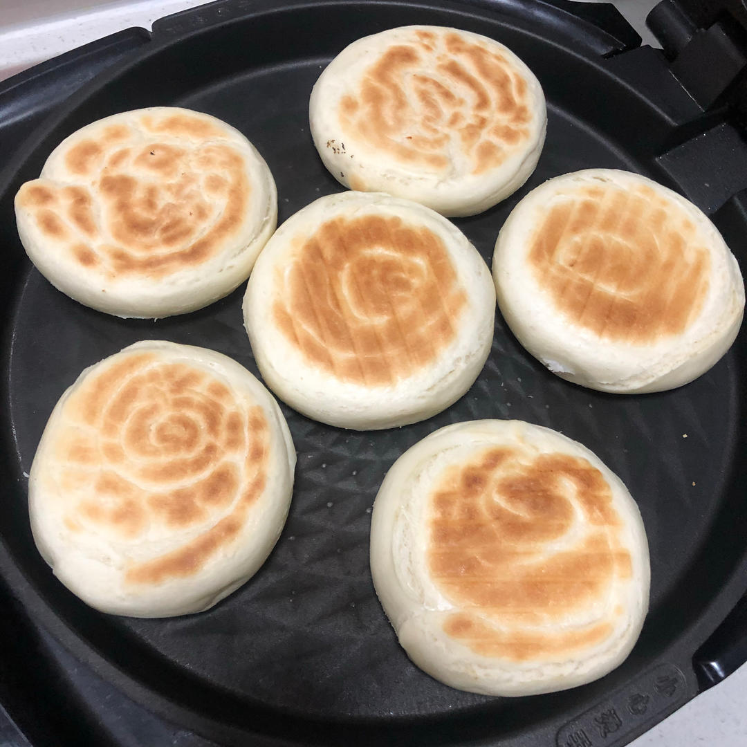 肉夹馍，白吉馍