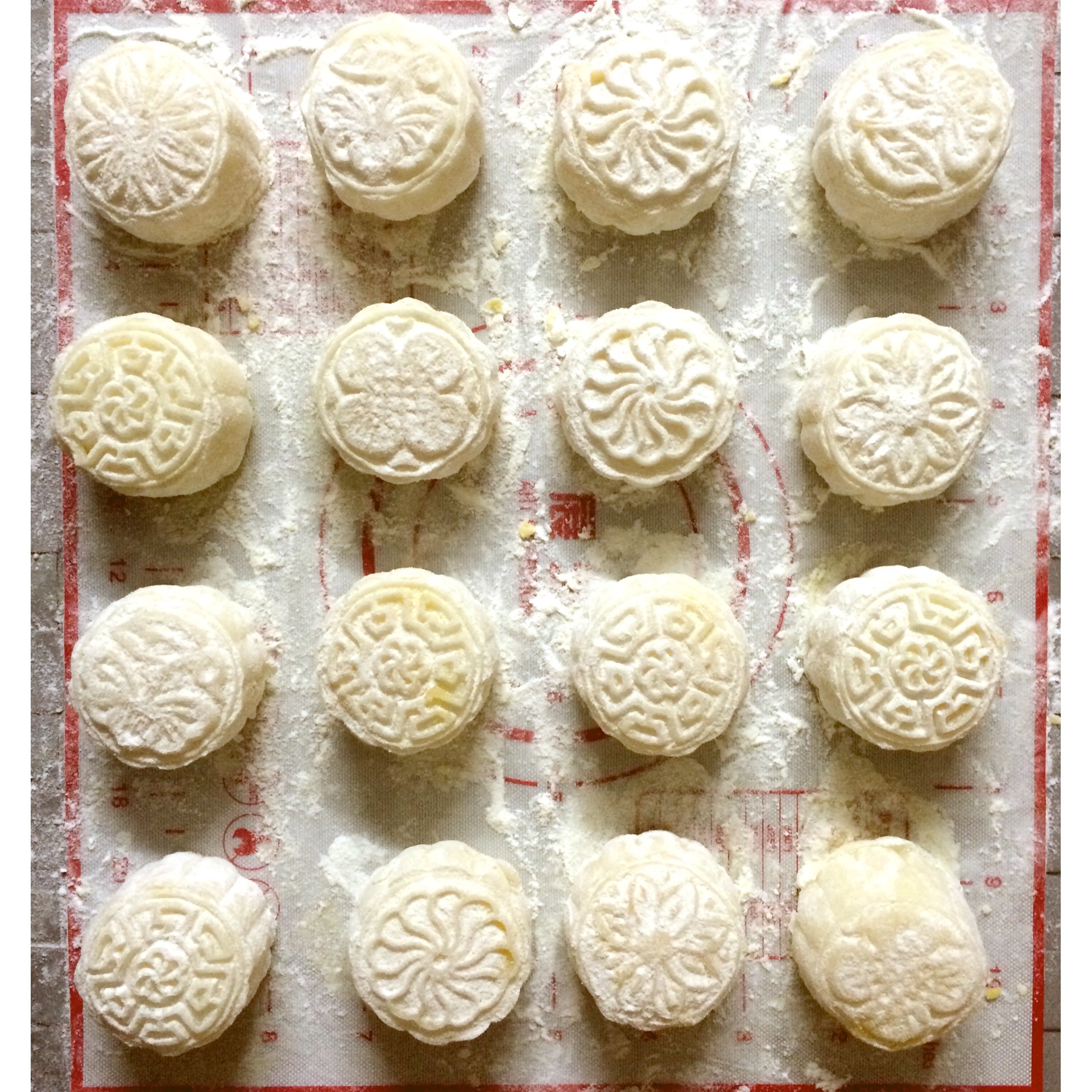 《Tinrry下午茶》冰皮月饼（奶黄馅）