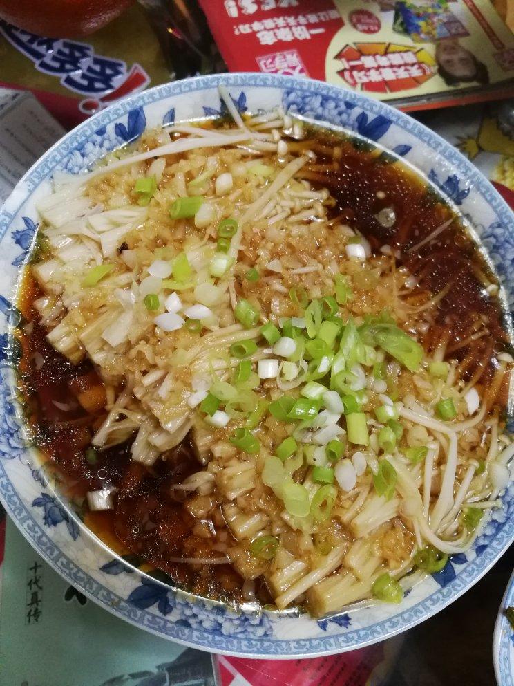 蒜蓉蒸金针菇