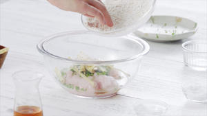 霞浦鱼片汤，福建人的水煮鱼片的做法 步骤3