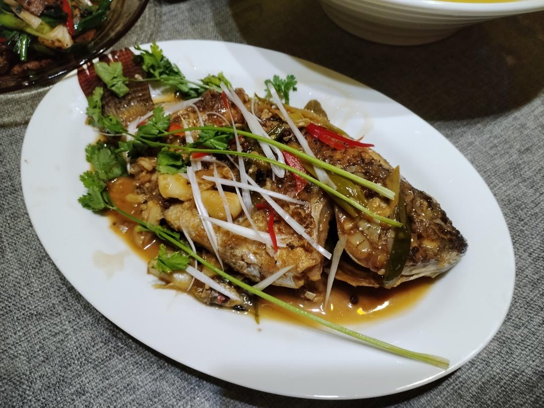 私房红烧鲫鱼