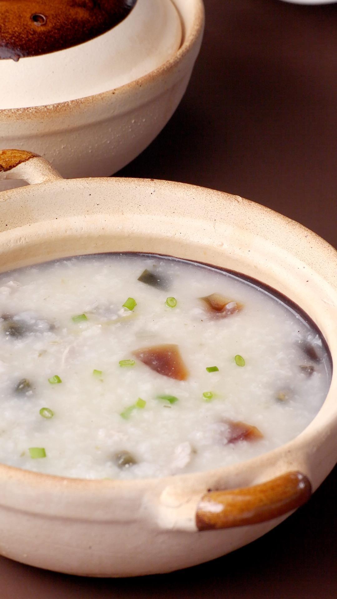 皮蛋瘦肉粥的做法