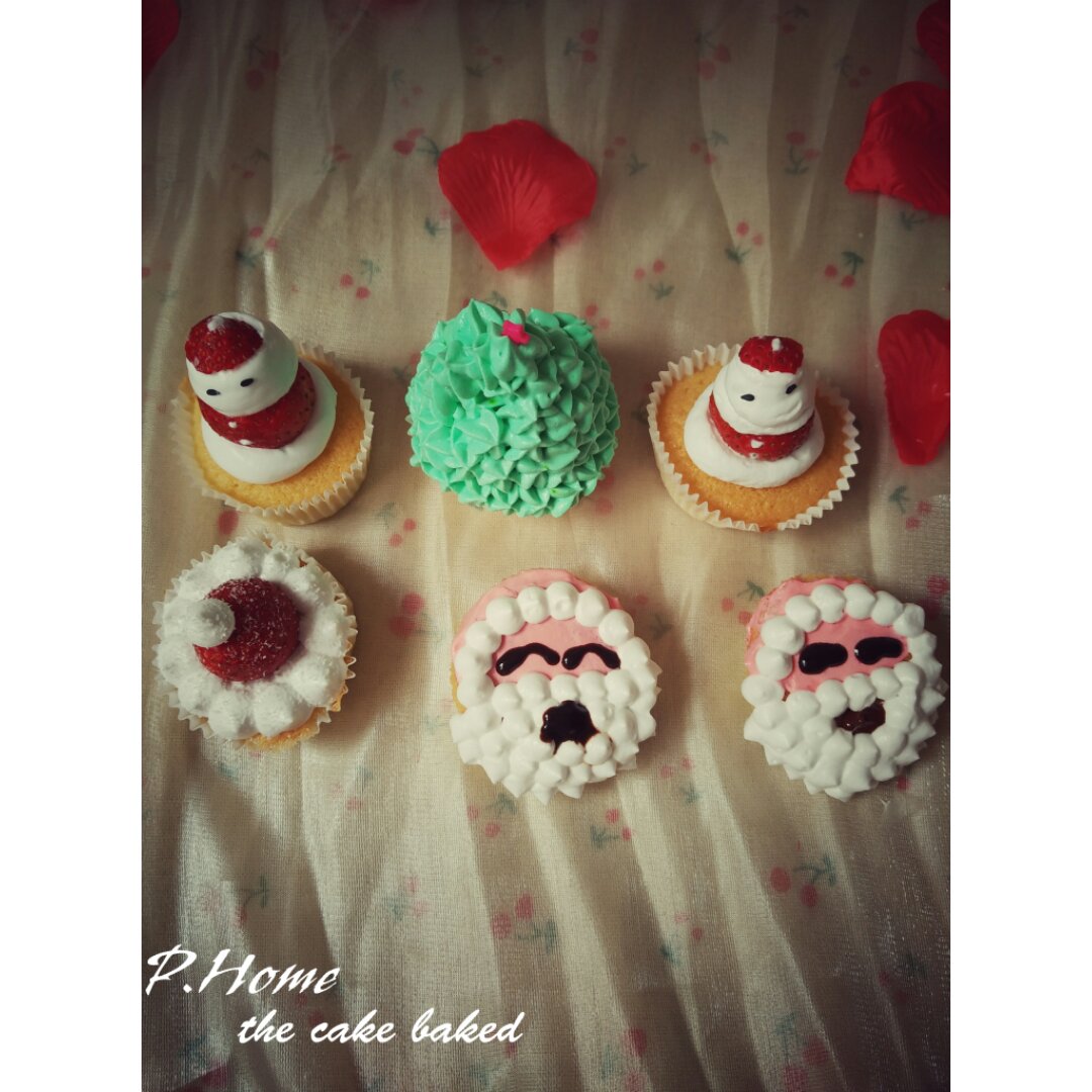 圣诞主题杯子蛋糕