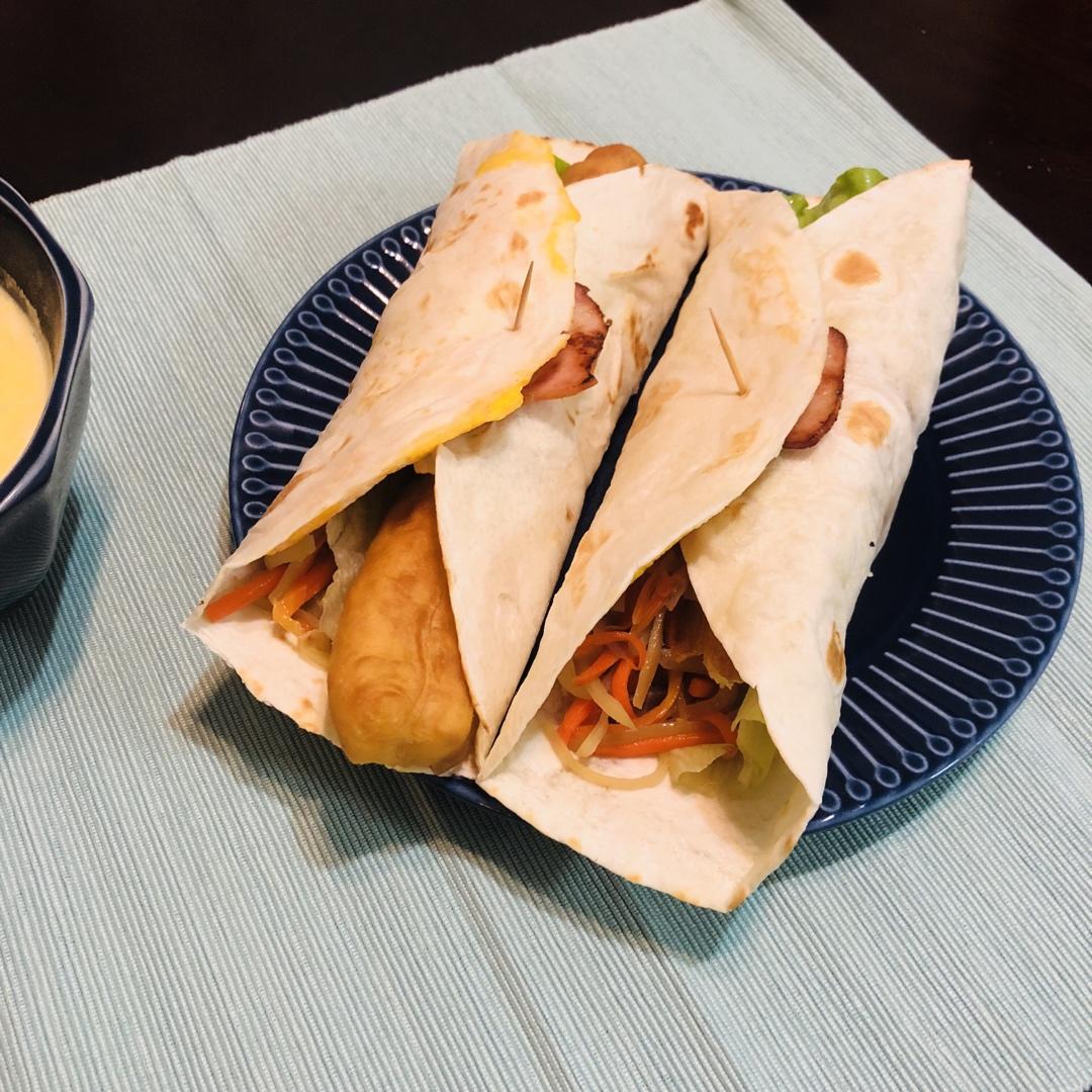 ｛轻食｝拉法卷的完美公式Laffa wrap（附饼皮做法）