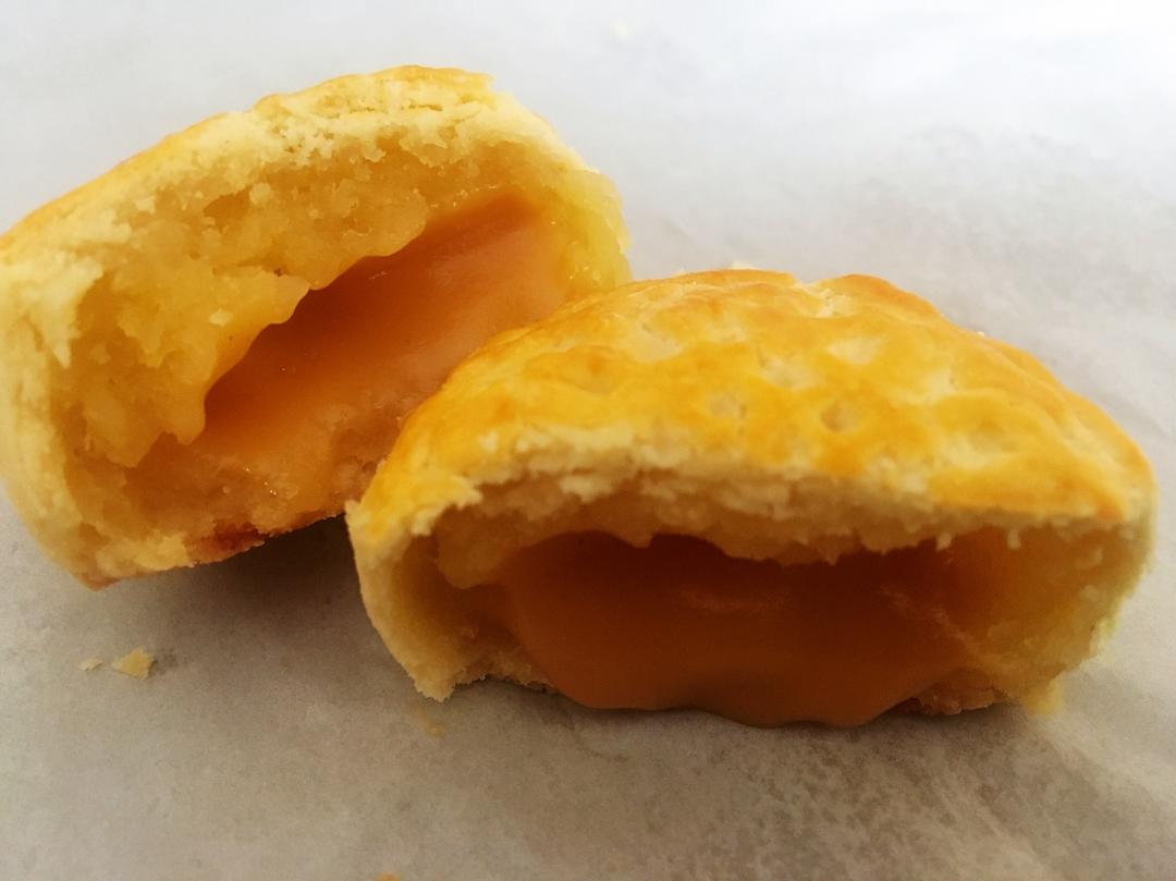 超详细图解版--流心奶黄月饼