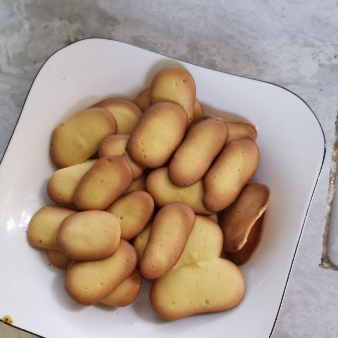 鸡蛋小饼干