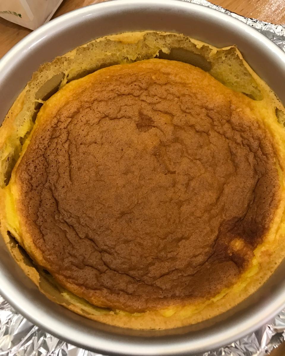 活底八寸轻乳酪蛋糕