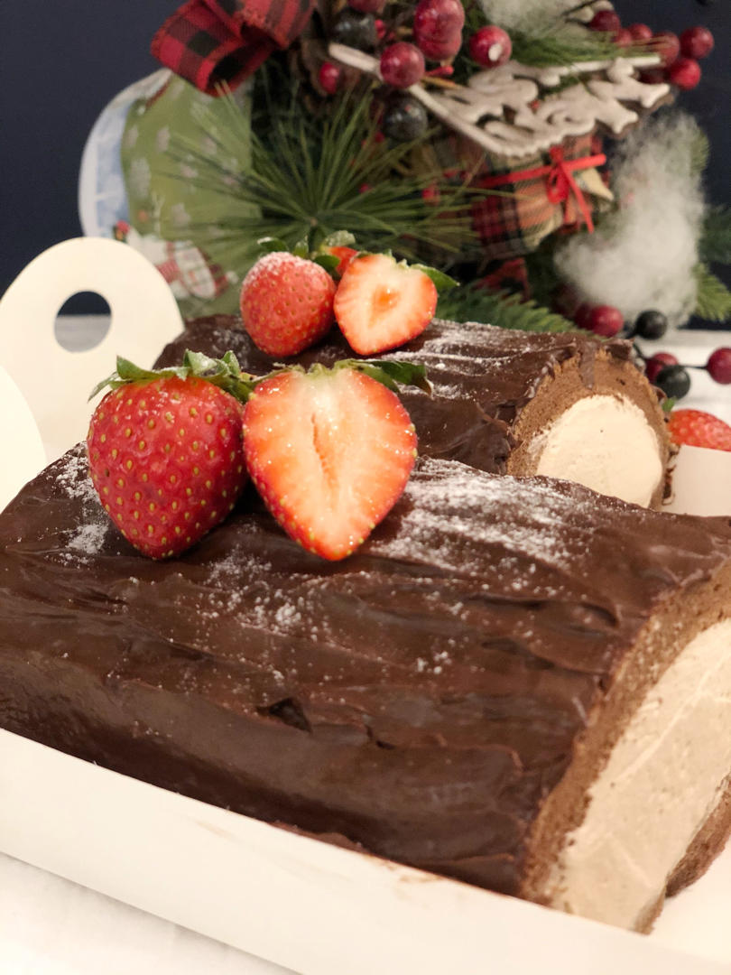 巧克力树桩蛋糕卷