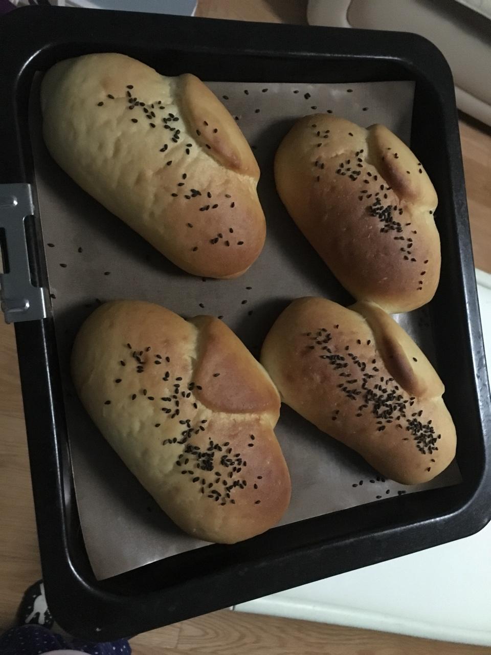 抹茶双色豆渣面包