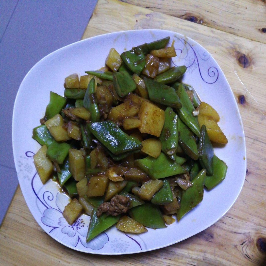 土豆炖豆角