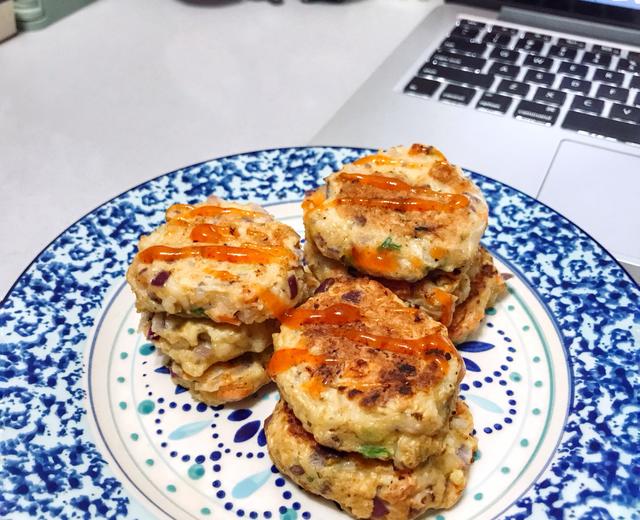 胡萝卜双葱燕麦虾饼🦐的做法