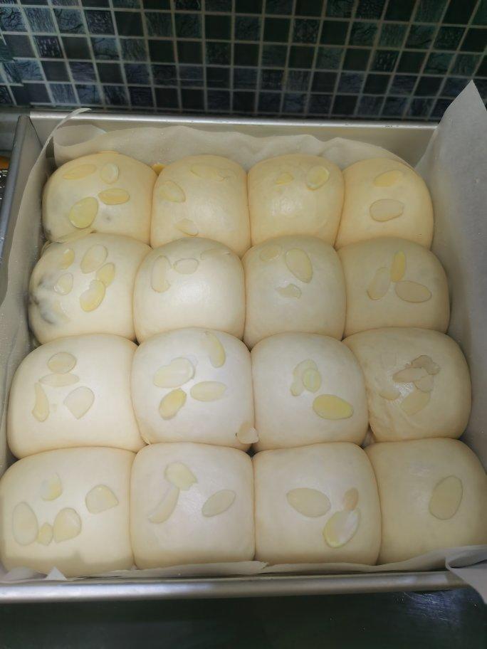 养乐多奶油小面包