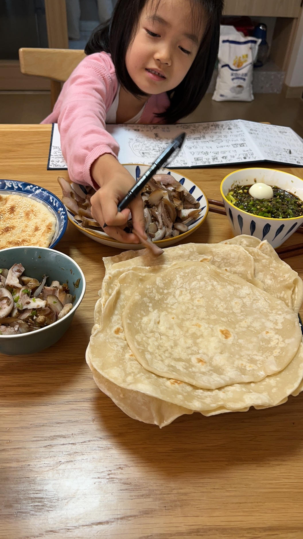 卷饼、春饼皮又薄又软还有韧劲的秘方