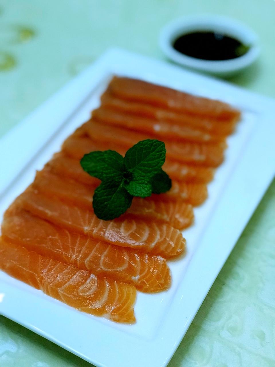 刺身三文鱼