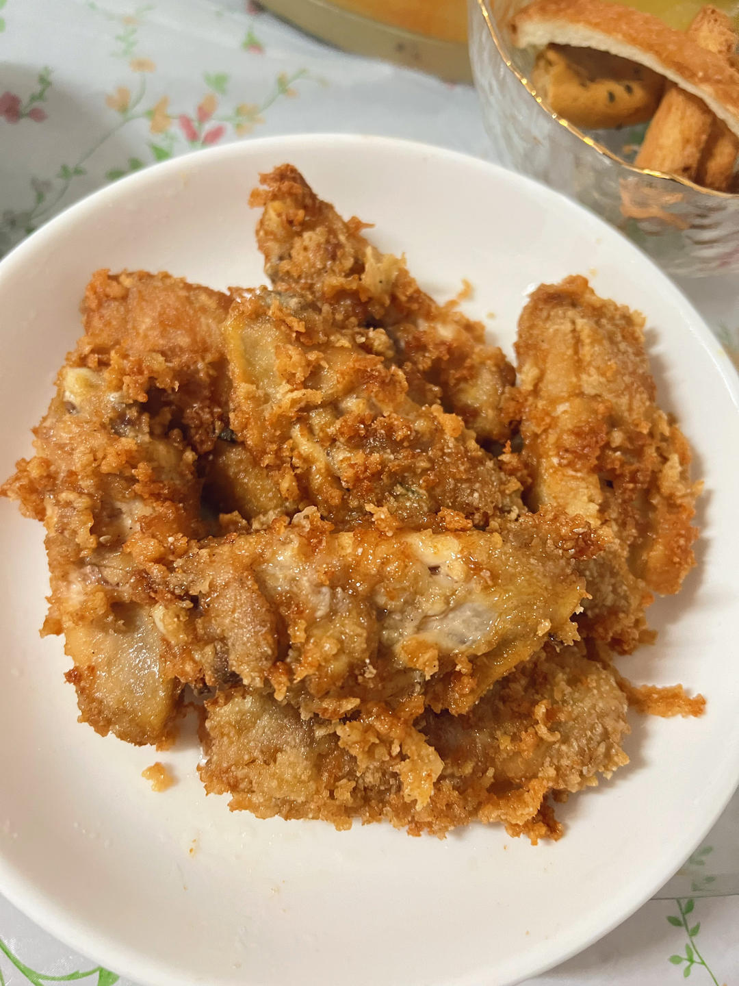 蒜香炸鸡翅