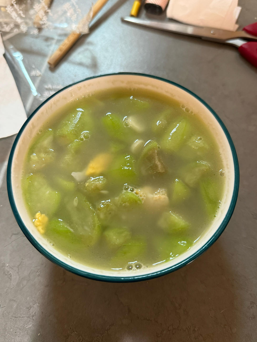 不变色丝瓜汤