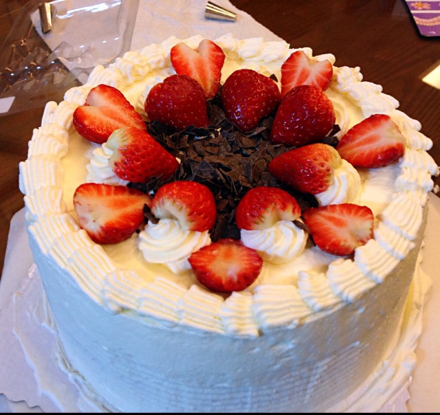 爱心夹心奶油蛋糕—给女儿的周岁生日蛋糕