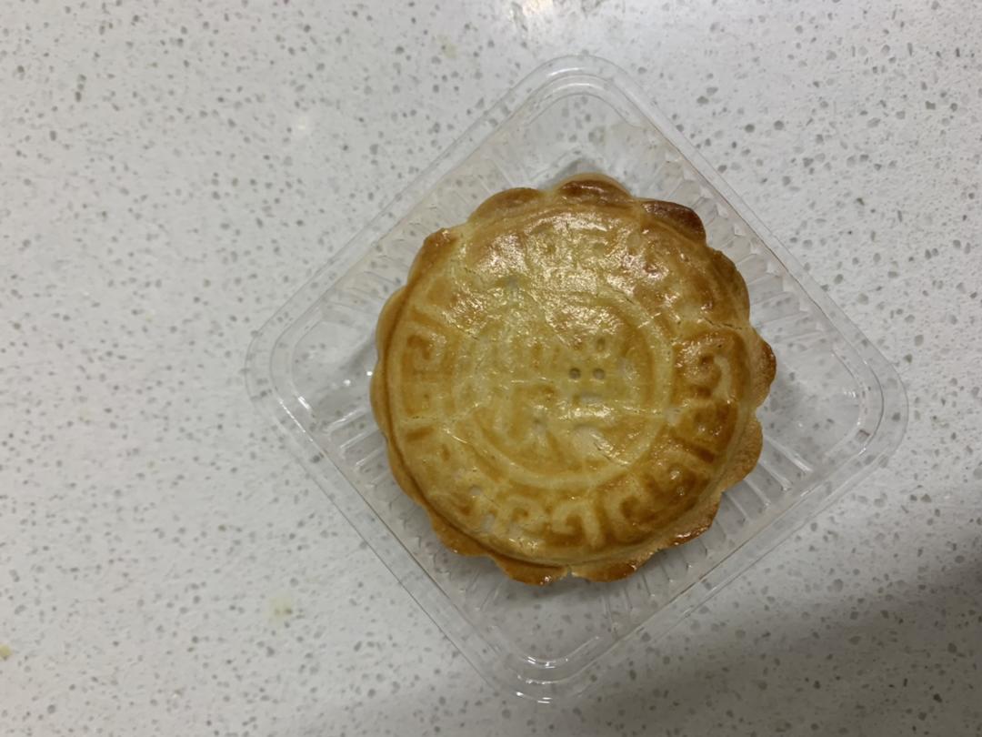 螃蟹月饼，广式蛋黄莲蓉螃蟹月饼，中秋月饼