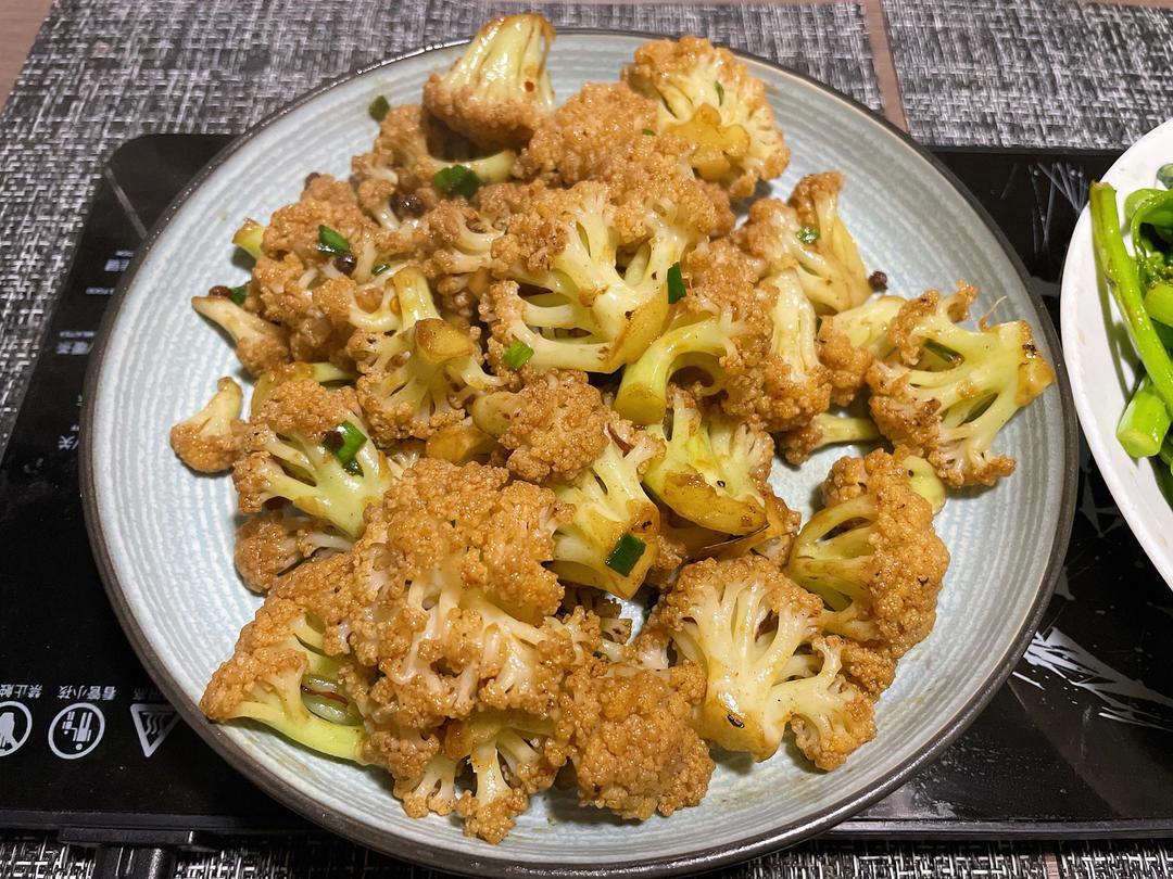 很“浪费”米饭的家常菜之一-------干锅菜花