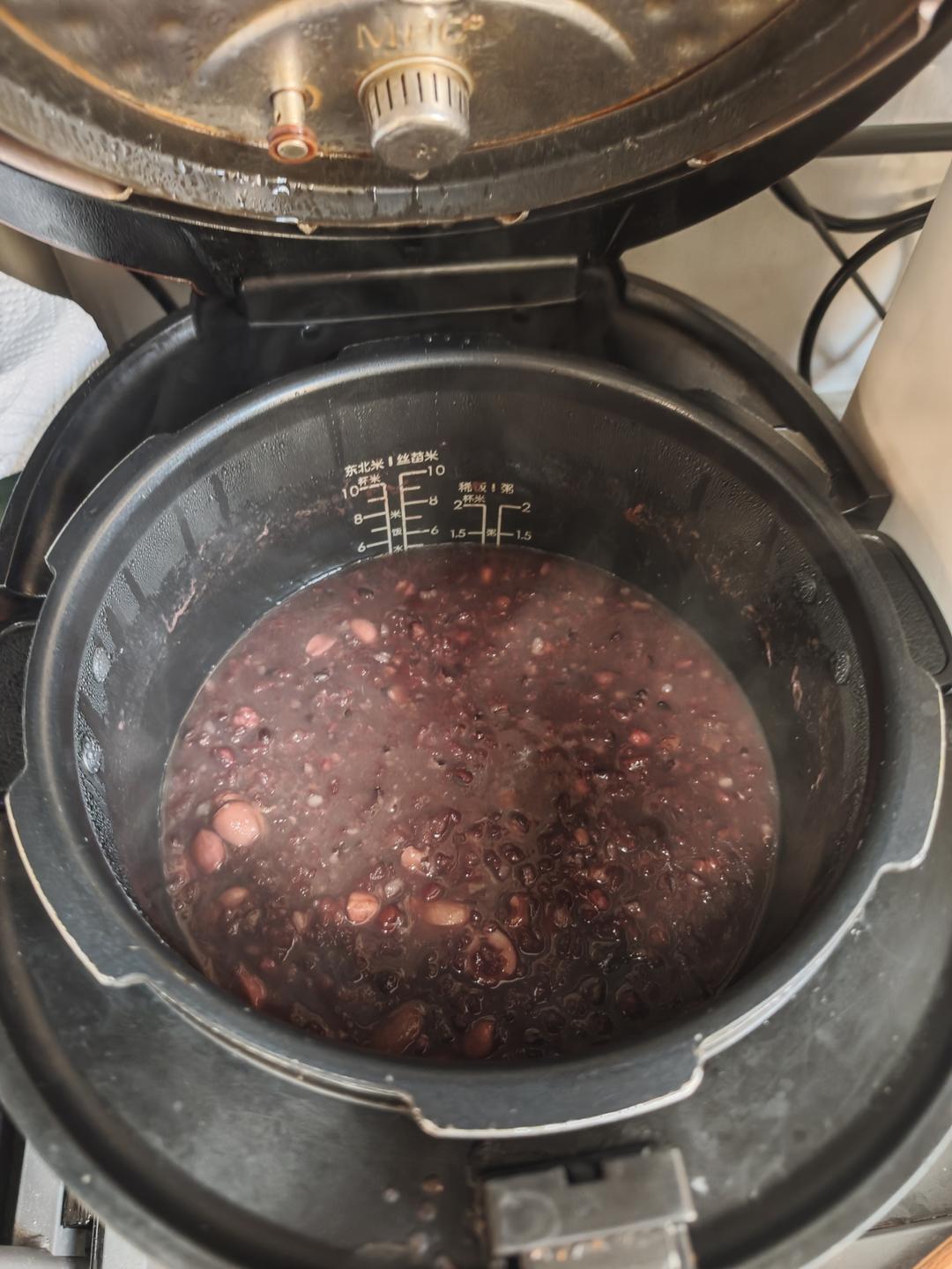 经过10次试做，终于调配出好吃的八宝粥配方，这味道绝了