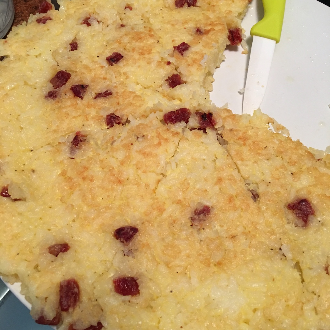 米饭鸡蛋饼