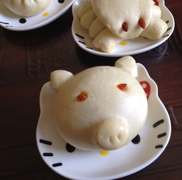 小猪豆沙包