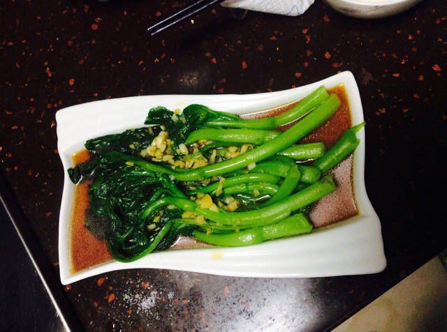 白灼菜心