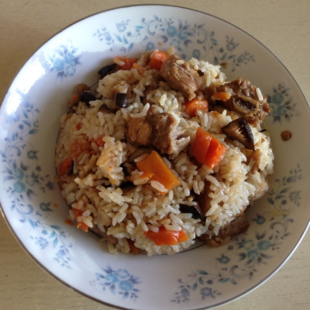 香菇排骨焖饭
