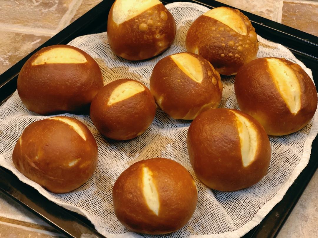 碱水小丸子（超可爱好操作的碱水面包）