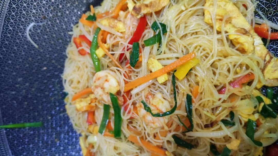 茶餐厅招牌【星洲炒米粉】，在家轻松做！