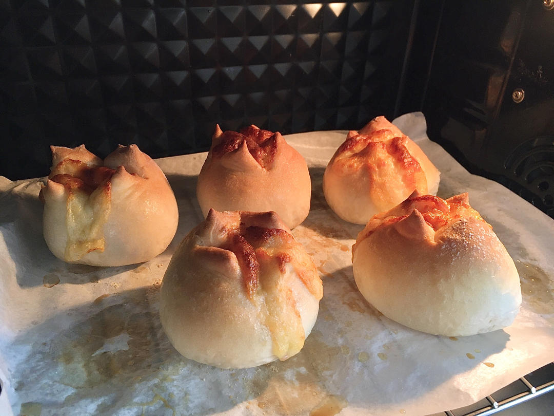 全麦芝士熔岩面包