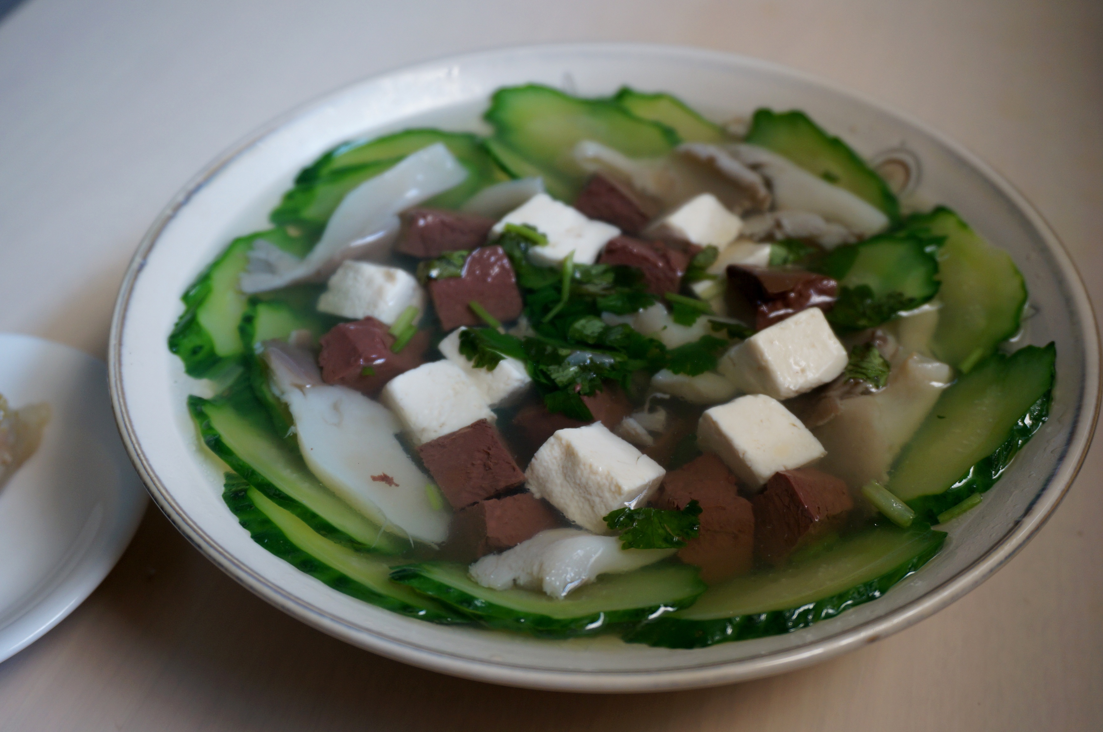鸭血豆腐汤