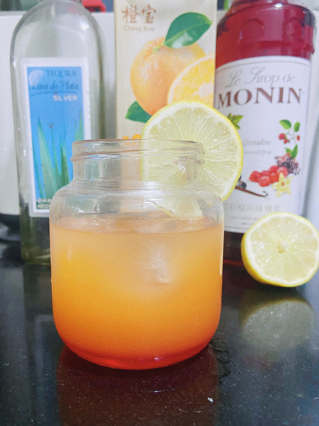 龙舌兰日出鸡尾酒