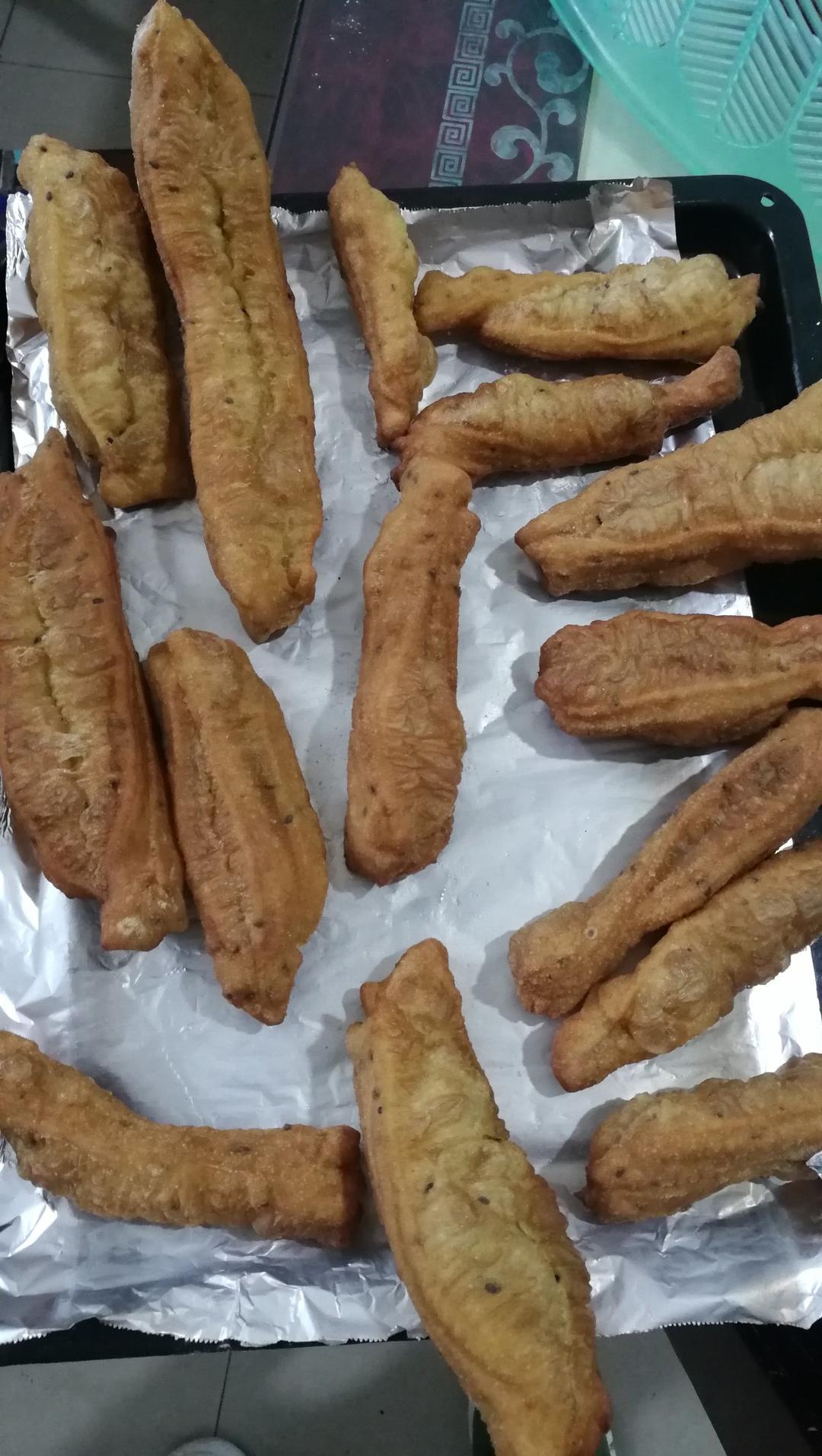 自制蓬松酥脆大油条