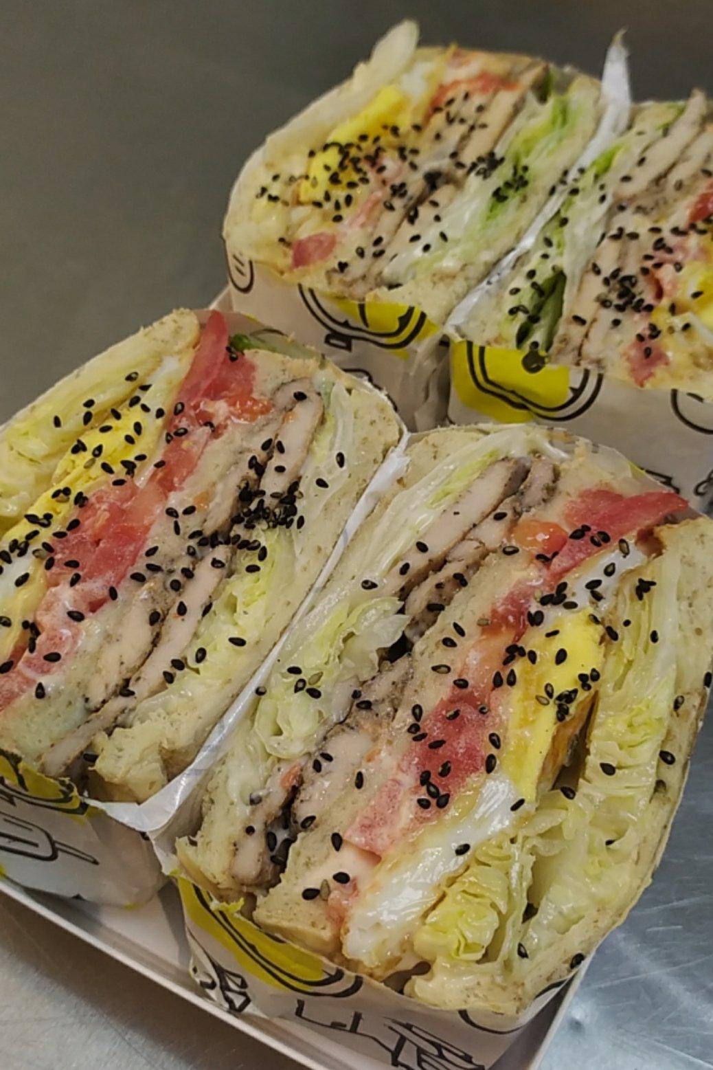 随意任性发挥的早餐三明治