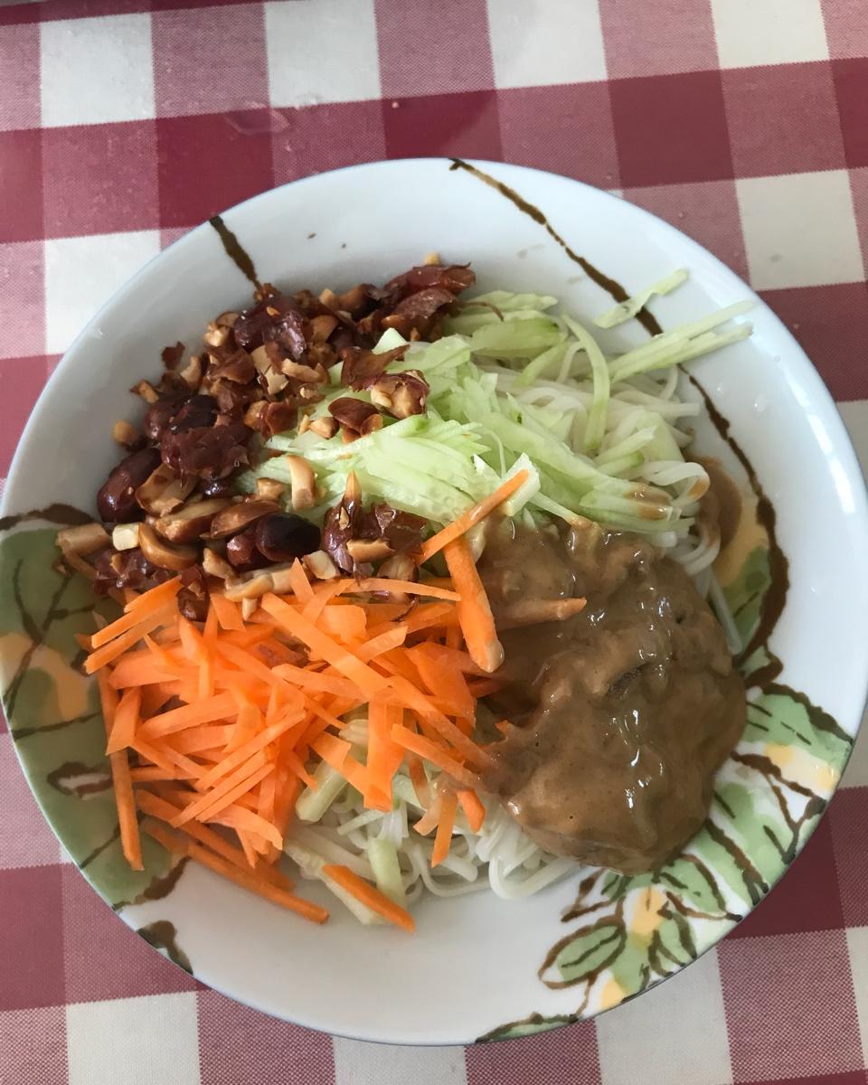 麻酱凉拌面