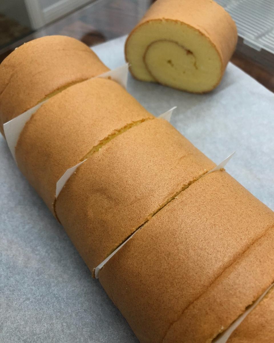 【北鼎品牌公开课】不易裂的戚风蛋糕卷（百香果芒果&芋泥肉松两种口味）