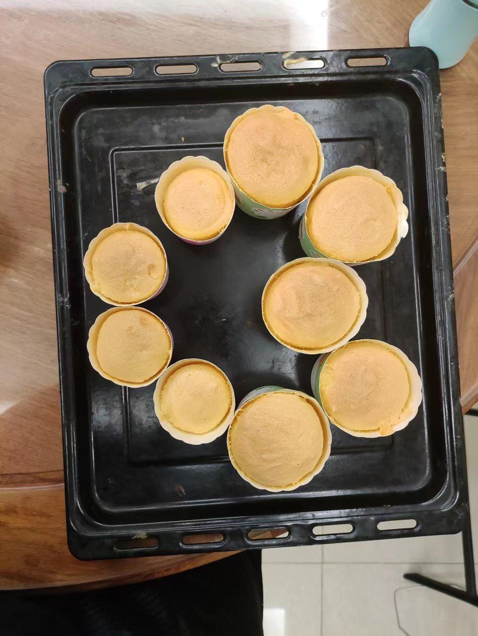 纸杯蛋糕 8寸戚风蛋糕的量