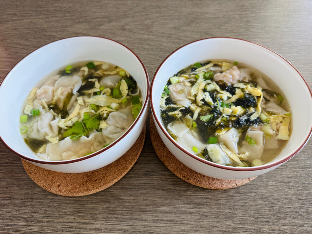 荠菜鲜肉大馄饨