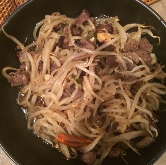 肉末炒豆芽