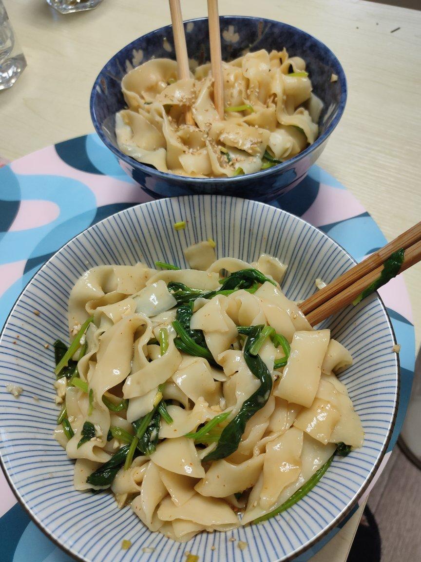 超好吃的陕西油泼刀削面