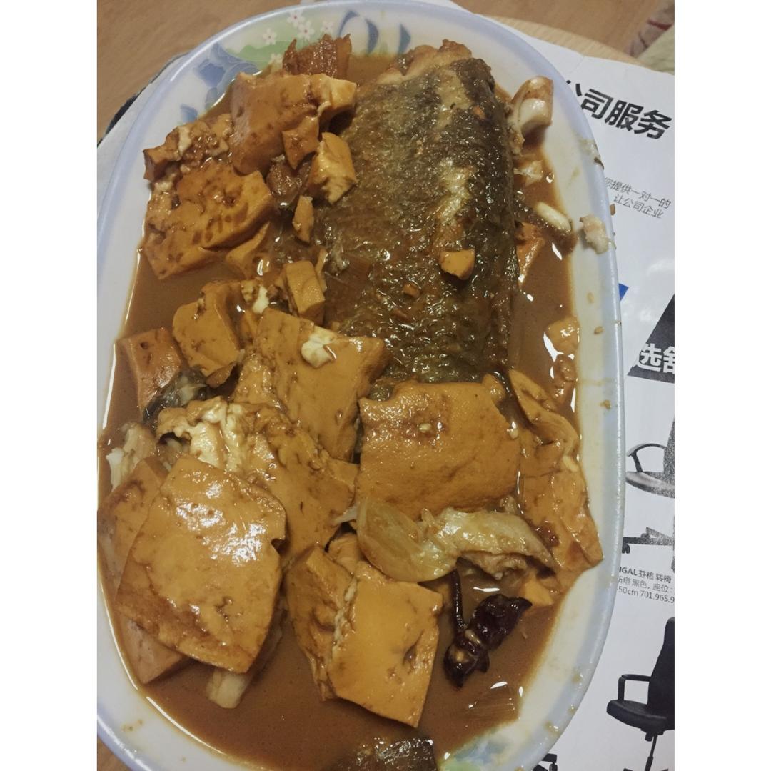 黄鱼炖豆腐