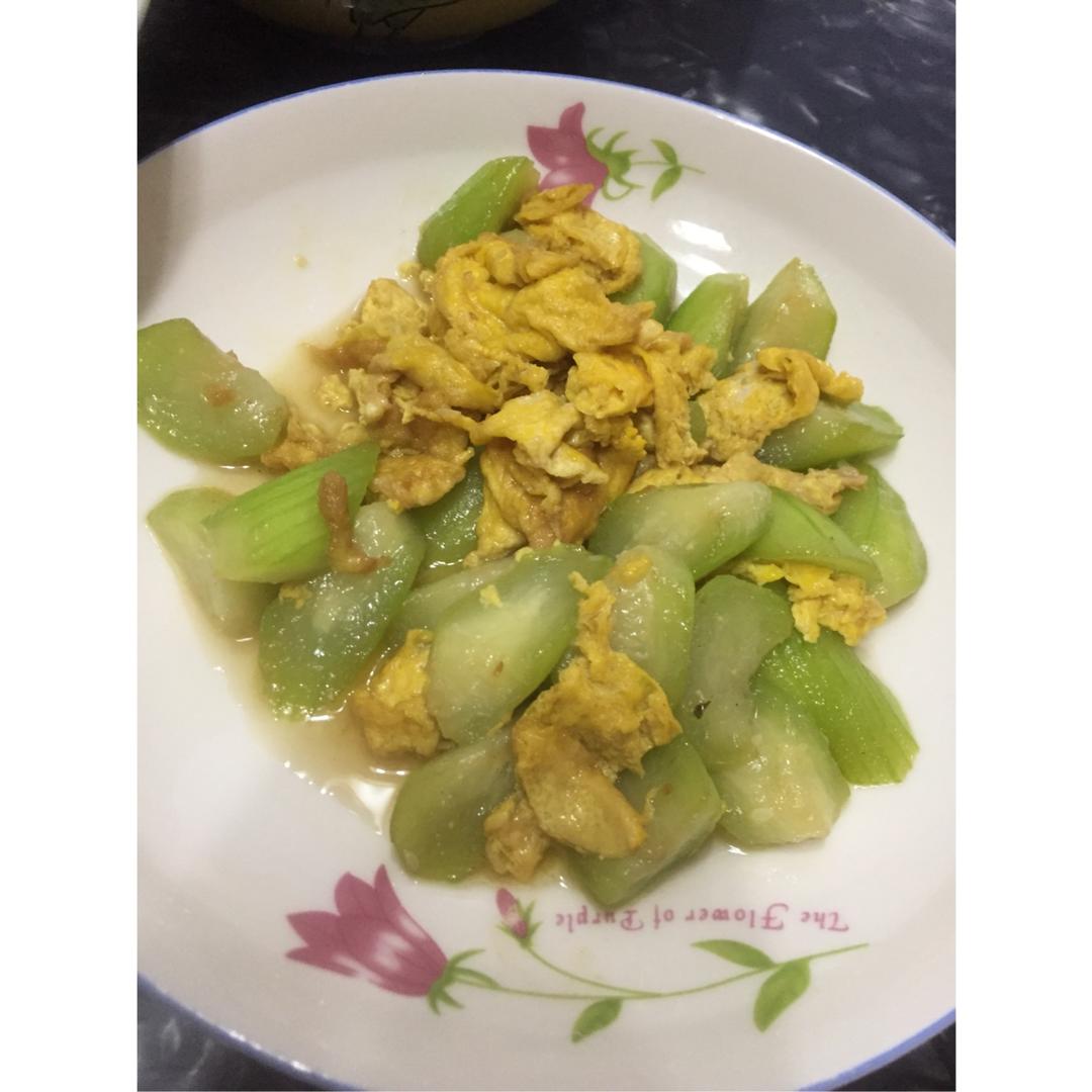 丝瓜炒蛋