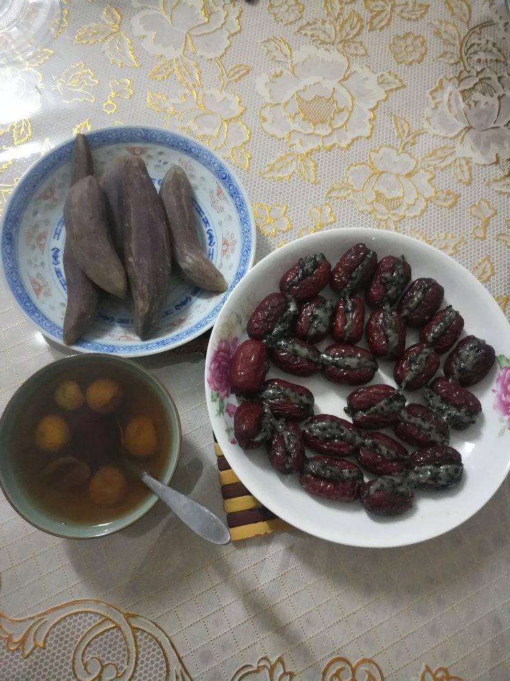 风味盐焗鸡爪
