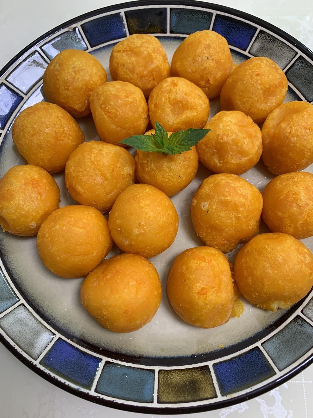 🌸蜜薯芝士丸子的做法