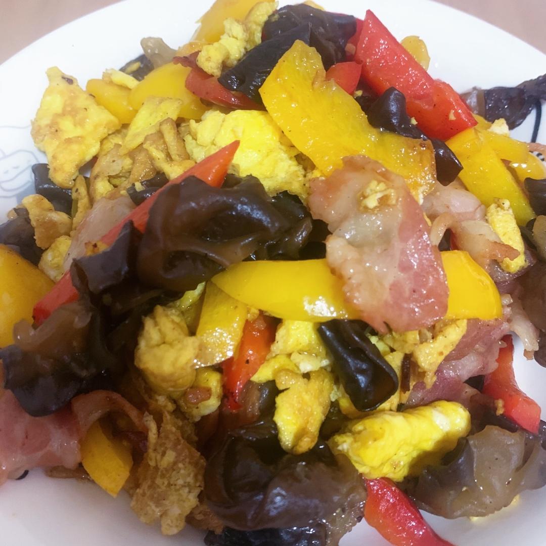 减脂期的下饭神器彩椒木耳炒鸡蛋（come  on 为你健康买单）