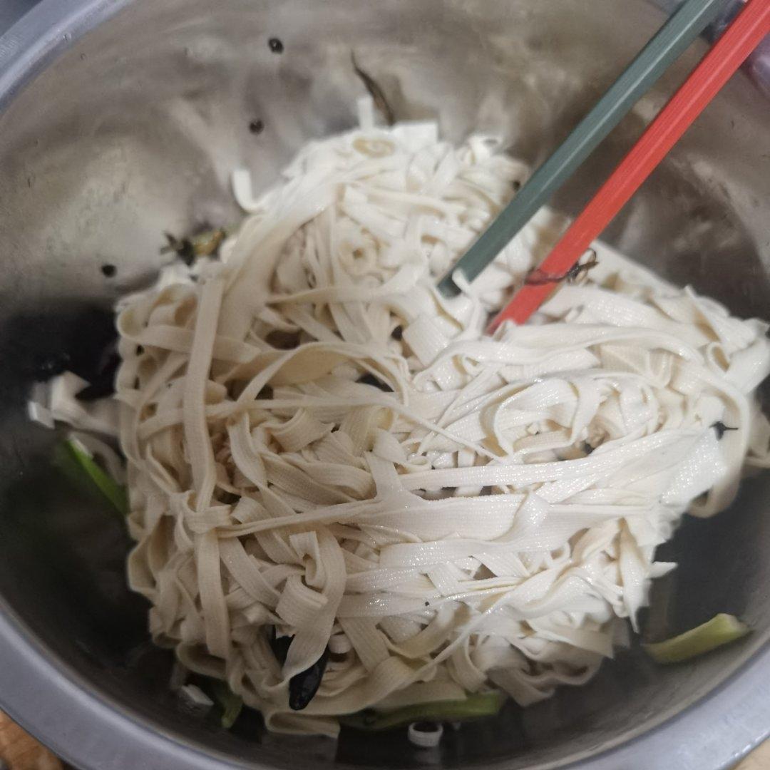呛拌干豆腐