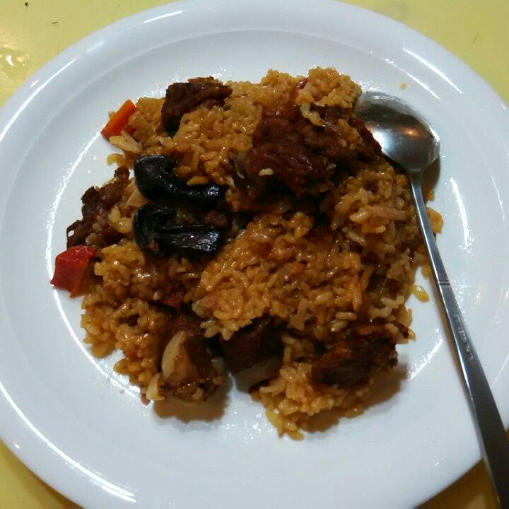 喷香排骨焖饭（爆好吃）